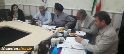 آغاز جلسه کارگروه با حضور تعداد پنج مصاحبه گر  در ساعت ۹:۳۰ دقیقه صبح روز جمعه مورخ ۹۶/۴/۳۰ در محل مدیریت امور پردیس های استان خوزستان به مدت 2 روز  برگزار شد