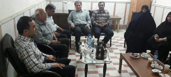 آغاز جلسه کارگروه با حضور تعداد پنج مصاحبه گر  در ساعت ۹:۳۰ دقیقه صبح روز جمعه مورخ ۹۶/۴/۳۰ در محل مدیریت امور پردیس های استان خوزستان به مدت 2 روز  برگزار شد