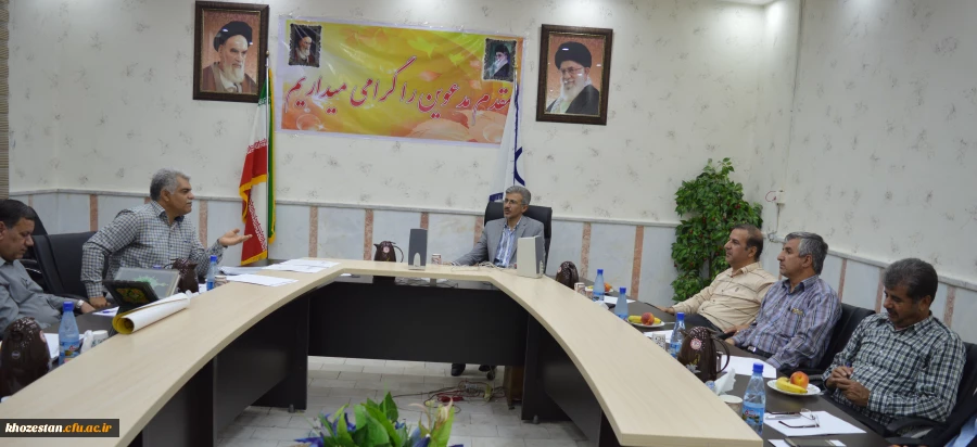 برگزاری جلسه شورای آموزشی در مدیریت امور پردیس های استان