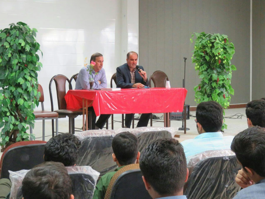 جلسه و نشست توجیهی، آموزشی و رفاهی دانشجویان جدیدالورد سال 96 هر دو پردیس استان خوزستان