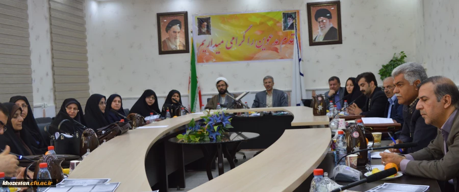 برگزاری جلسه شورای آموزشی در مدیریت امور پردیس های استان خوزستان