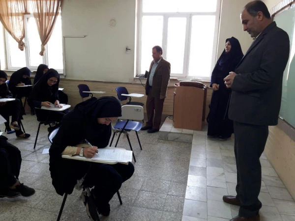 فرآیند برگزاری امتحانات پایان نیم سال 97-96 در پردیس حضرت فاطمه زهرا (ص)  و پردیس حضرت رسول اکرم (ص) استان خوزستان