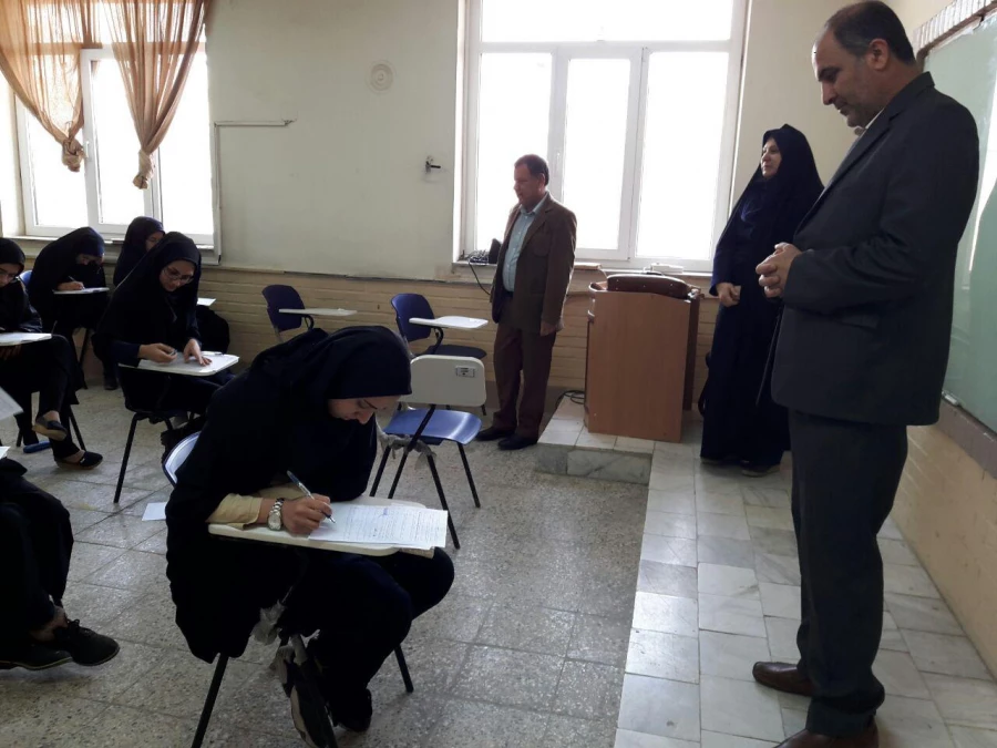 فرآیند برگزاری امتحانات پایان نیم سال 97-96 در پردیس حضرت فاطمه زهرا (ص)  و پردیس حضرت رسول اکرم (ص) استان خوزستان