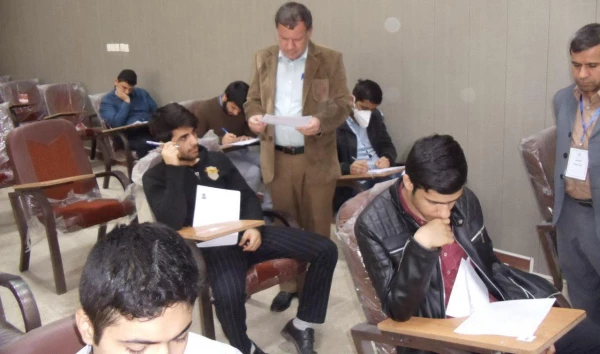 فرآیند برگزاری امتحانات پایان نیم سال 97-96 در پردیس حضرت فاطمه زهرا (ص)  و پردیس حضرت رسول اکرم (ص) استان خوزستان