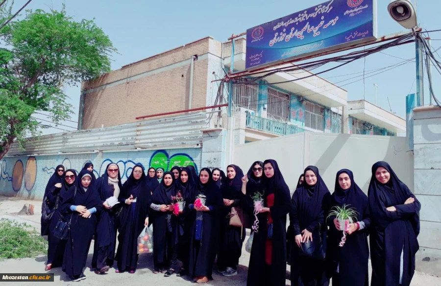 به تو سلام میکنم تا خانه عروجم با دعای تو بنا شود و دلم در آسمان آبی مهرت رها شود