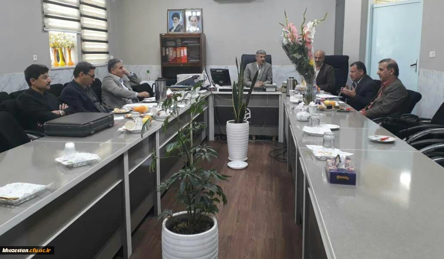 جلسه  هم اندیشی با حضور دکتر جرفی سرپرست مدیریت امور پردیس های استان خوزستان با اساتید موظف مرکز  آموزش عالی بهبهان