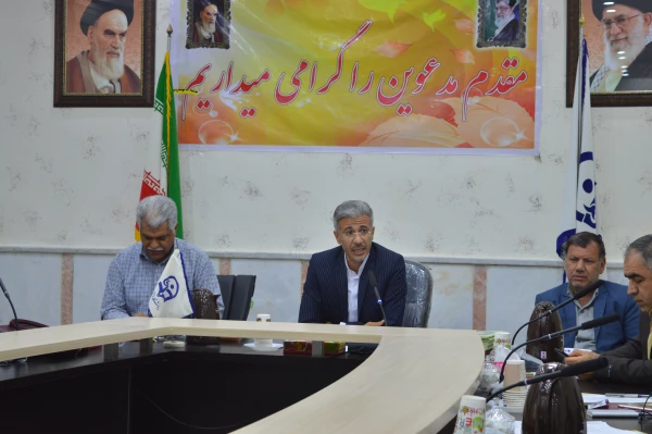 برگزاری جلسه شورای فرهنگی و اجتماعی و تقدیر و تشکر از جانبازان 8 سال دفاع مقدس