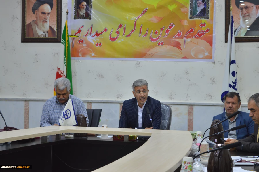 برگزاری جلسه شورای فرهنگی و اجتماعی و تقدیر و تشکر از جانبازان 8 سال دفاع مقدس