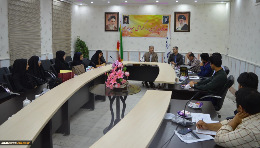 برگزاری نشست صمیمانه اعضای شورای صنفی با مسئولین مدیریت استانی دانشگاه فرهنگیان