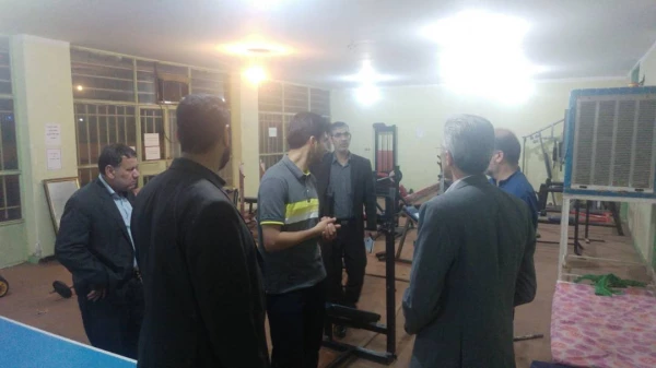 نشست صمیمانه ای به صورت پرسش و پاسخ  در حوزه های مختلف فعالیت های پردیس میان دانشجویان پردیس حضرت رسول اکرم ( ص) خوزستان با مدیریت دانشگاه فرهنگیان خوزستان برگزار گردید: