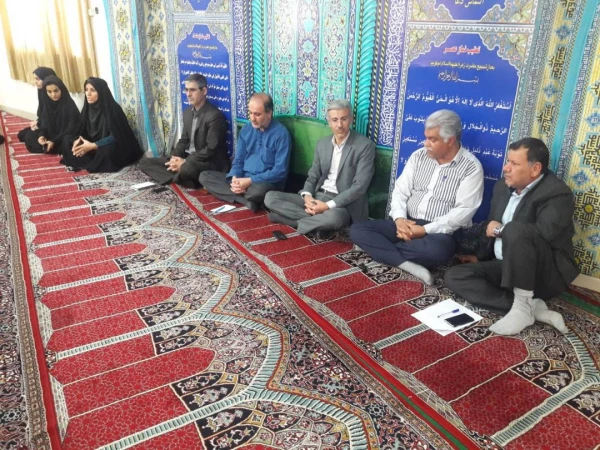 نشست صمیمانه ای به صورت پرسش و پاسخ  در حوزه های مختلف فعالیت های پردیس میان دانشجویان و مسئولان پردیس حضرت فاطمه زهرا ( س) خوزستان