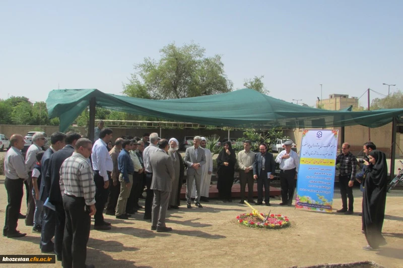 مراسم کلنگ زنی سالن چند منظوره در دانشگاه فرهنگیان حضرت خدیجه کبری (س)