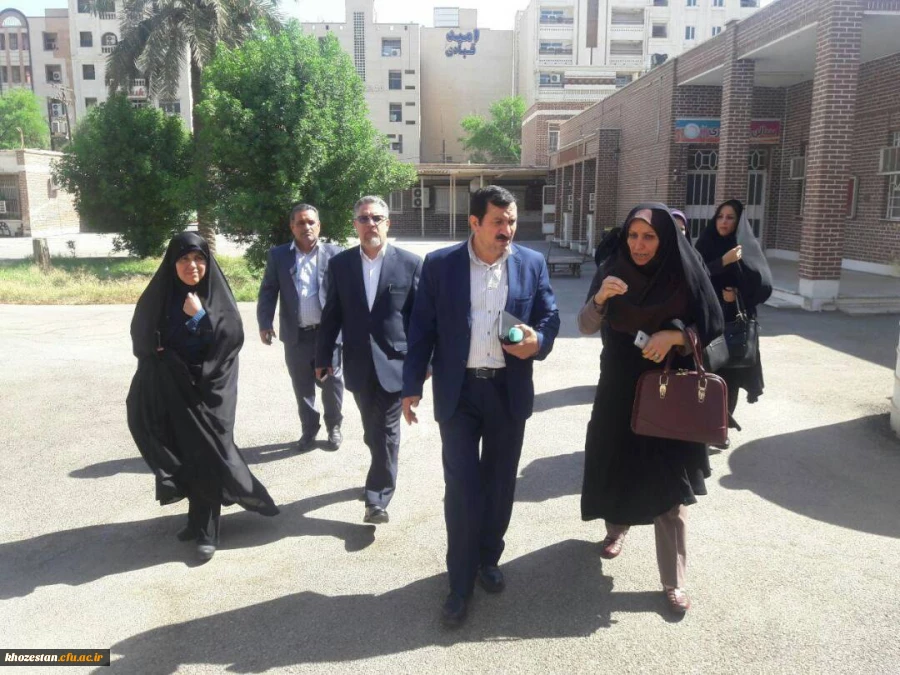 بازدید رییس و هیات رییسه دانشگاه از پردیس حضرت فاطمه الزهرا(س)خورستان
بازدید رییس و هیات رییسه دانشگاه از پردیس حضرت فاطمه الزهرا(س)خورستان