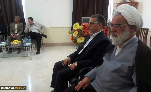 بازدید رییس و هیات رییسه دانشگاه از پردیس حضرت فاطمه الزهرا(س)خورستان
بازدید رییس و هیات رییسه دانشگاه از پردیس حضرت فاطمه الزهرا(س)خورستان