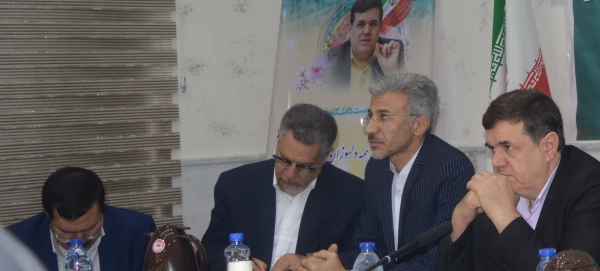 رئیس دانشگاه در جلسه پرسش و پاسخ در دانشگاه فرهنگیان خوزستان:
پیگیری مطالبات اعضای هیئت علمی و نیروهای قراردادی از برنامه های اولویت دار دانشگاه است