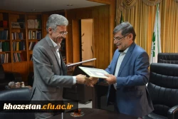 بستن تفاهم نامه همکاری میان دانشگاه فرهنگیان استان خوزستان با دانشگاه شهید چمران اهواز

برای پیشبرد اهداف دانشگاه فرهنگیان و...