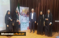 حضور دکتر جرفی در بین دانشجویان شرکت کننده در دوره حیات طیبه در مشهد مقدس