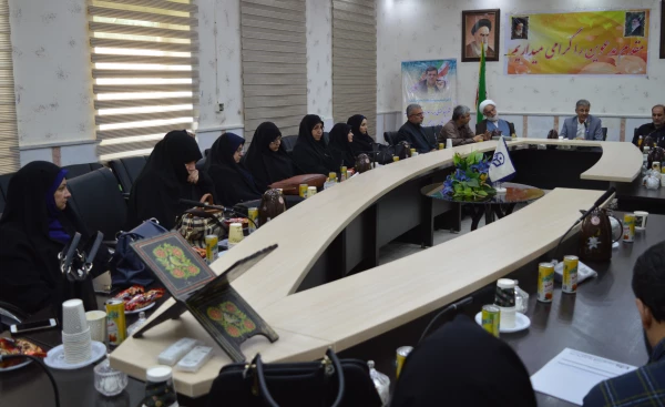 معارفه سرکار خانم دکتر درخشان سرپرست پردیس حضرت فاطمه الزهرا(س) اهواز