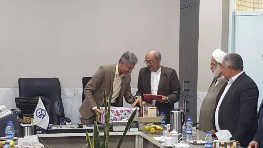 جلسه تکریم آقای مجید روشن بخت  و  معارفه آقای محمود  افشون  سرپرست مرکز آموزش عالی امام جعفر صادق (ع) بهبهان