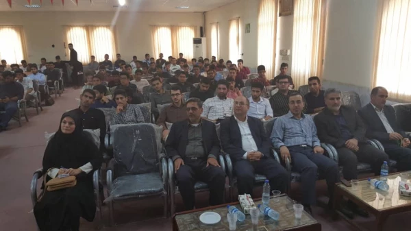 مراسم استقبال از دانشجویان جدیدالورود مرکز آموزش عالی امام جعفر صادق (ع) بهبهان