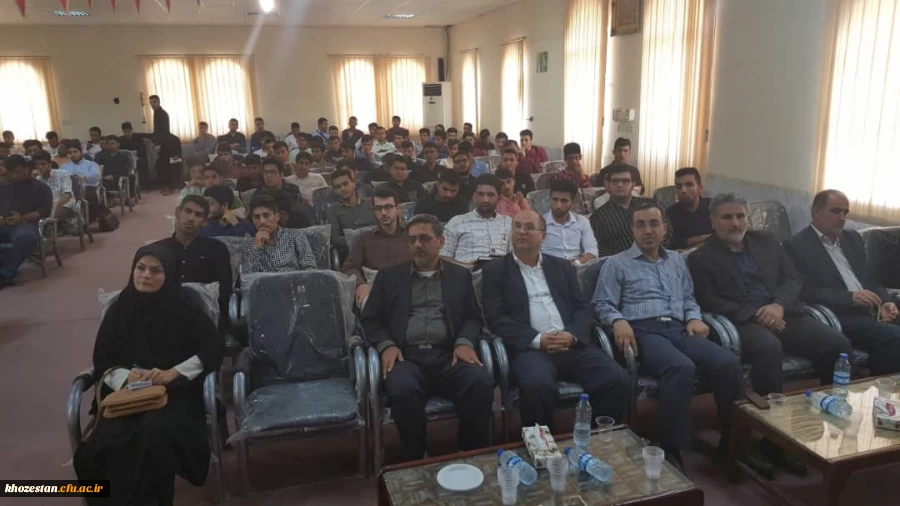 مراسم استقبال از دانشجویان جدیدالورود مرکز آموزش عالی امام جعفر صادق (ع) بهبهان