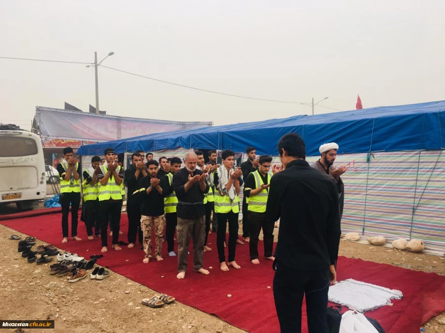 خدمت رسانی به زائران اربعین حسینی (ع) در موکب های مرزهای چذابه و شلمچه توسط دانشجومعلمان، اساتید و کارکنان دانشگاه فرهنگیان استان خوزستان