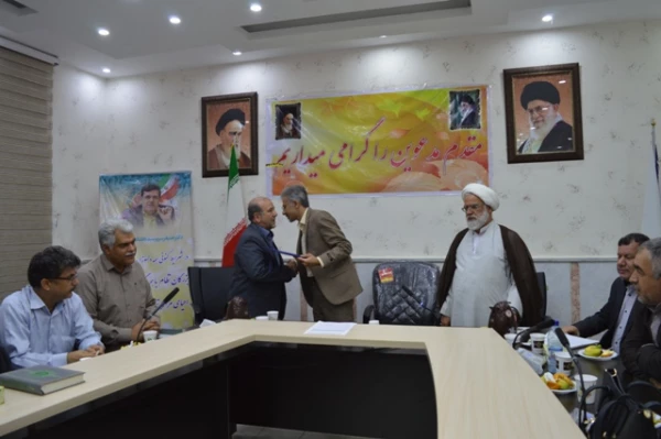 تکریم آقای عزت اله مولازاده و معارفه آقای علیرضا قربان پور دانشگاه فرهنگیان استان خوزستان