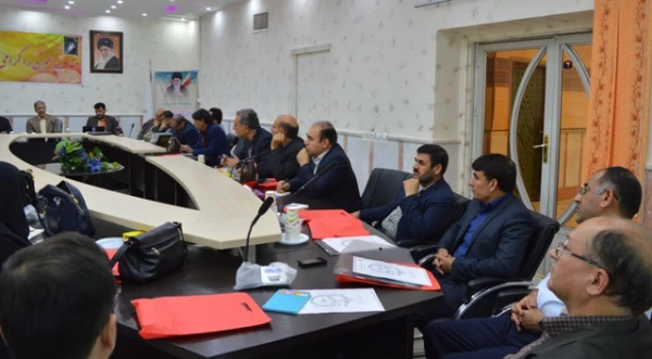 برگزاری دوره بالندگی حرفه ای سرپرستان شبانه روزی منطقه 5 کشوری در مدیریت امور پردیس های استان خوزستان