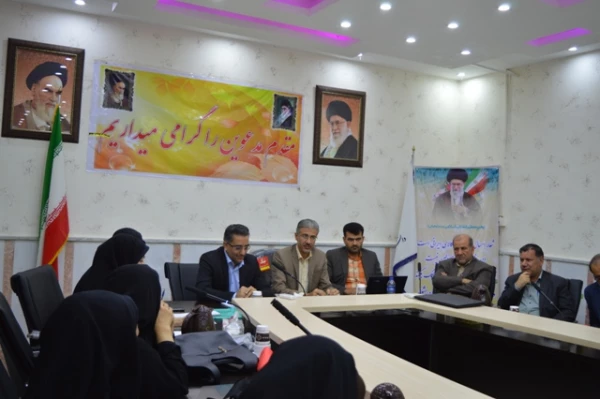 برگزاری دوره بالندگی حرفه ای سرپرستان شبانه روزی منطقه 5 کشوری در مدیریت امور پردیس های استان خوزستان