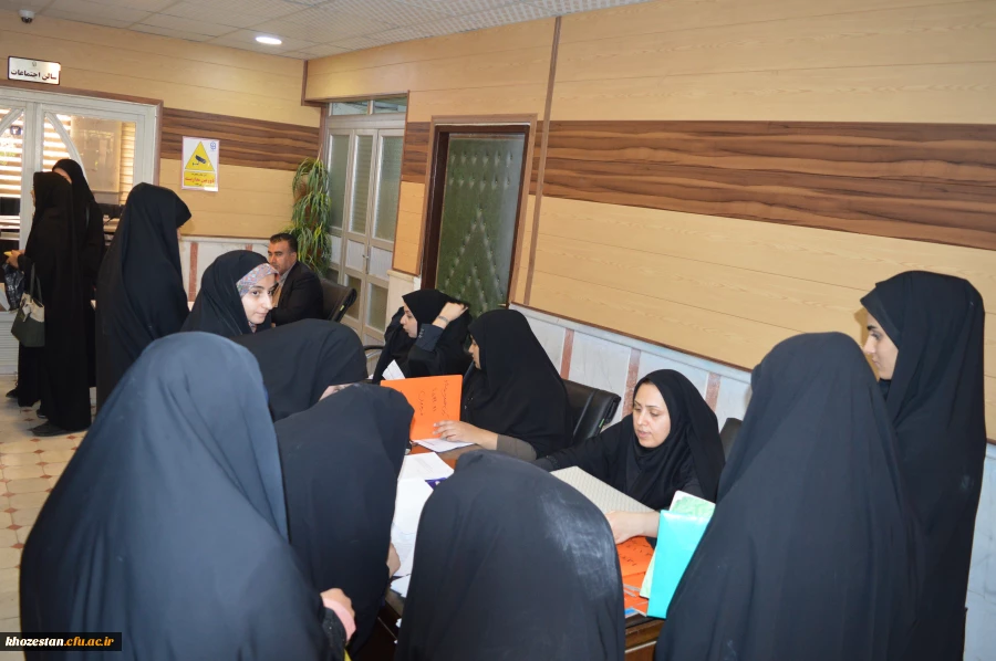 بازدید آقای دکتر جرفی از محل برگزاری مصاحبه داوطلبان چندبرابر ظرفیت دانشگاه فرهنگیان استان خوزستان :