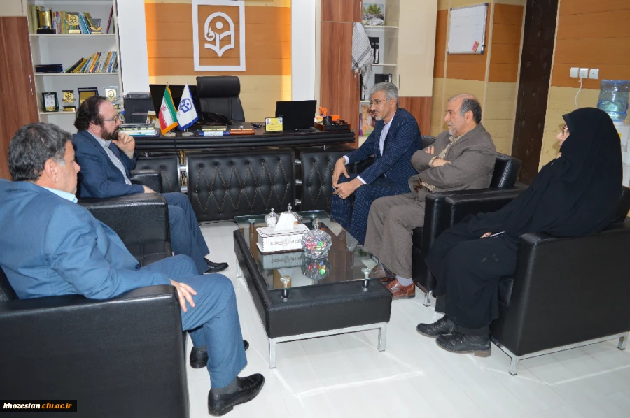 دومین نشست رئیس مجمع خیرین مدرسه ساز استان خوزستان :