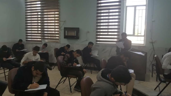 بازدید سرپرست مدیریت امور پردیس های استان،آقای دکتر جرفی وهیأت همراه از روند برگزاری امتحانات پایان ترم مرکز آموزش عالی امام جعفر صادق (ع)