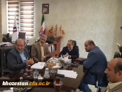 نشست آقای دکتر جرفی وهیأت همراه با آقای زمانی ریاست منطقه آزاد اروند آبادان