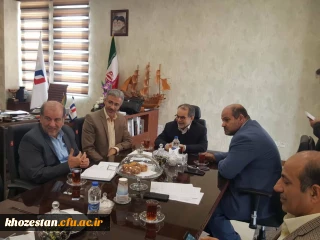 نشست آقای دکتر جرفی وهیئت همراه با آقای زمانی ریاست منطقه آزاد اروند آبادان