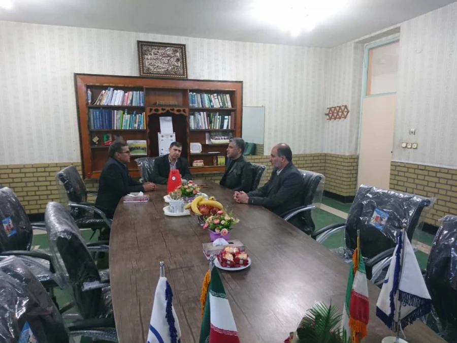 بازدید معاونت محترم حراست سازمان مرکزی جناب آقای مختار نژاد وجناب آقای رضایی زاد مسئول حراست  استان از مراکز عالی آموزش اندیمشک و دزفول