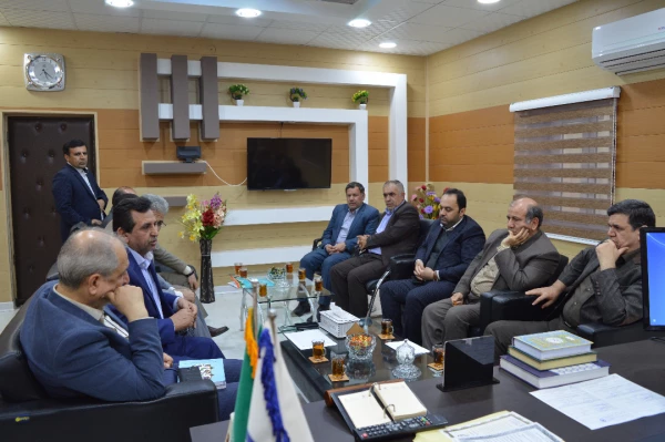 نشست با معاونت سیاسی  -امنیتی استانداری جناب آقای حسین زاده ؛ نماینده مجلس  جناب آقای الباجی و معاونت مدیر کل آموزش وپرورش  آقای چلداوی در خصوص تامین زمین برای دانشگاه جامع فرهنگیان