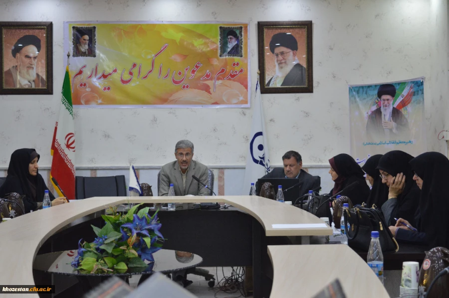 برگزاری چهارمین جلسه شورای پژوهشی در سالن کنفرانس مدیریت امور پردیس های استان خوزستان