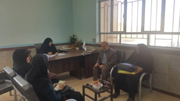 بازدید مسئولین استانی از مرکز اروند آبادان