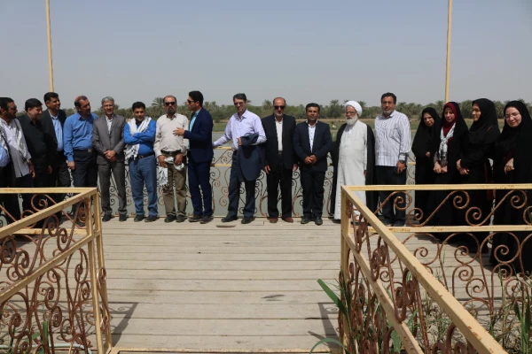 بازدید دکتر محمدی معاون فرهنگی واجتماعی دانشگاه فرهنگیان از مناطق عملیاتی دفاع مقدس و کاروان راهیان نور دانشجو معلمان