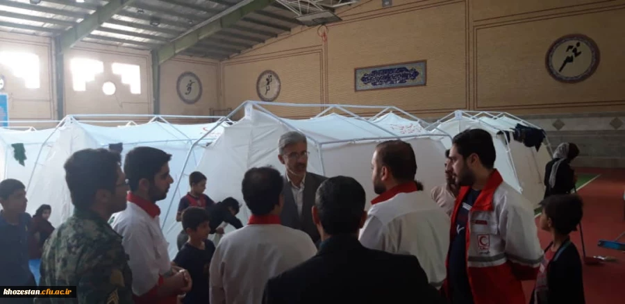 بازدید دکتر جرفی سرپرست مدیریت امور پردیس های استان خوزستان و آقای قربانپور معاونت توسعه منابع و امور دانشجویی از وضعیت امداد رسانی به عشایر روستا های شهرستان دزفول