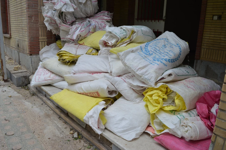 محل جمع آوری ،جذب و هدایت کمک های مردمی به سیل زدگان در مدیریت امور پردیس های استان خوزستان