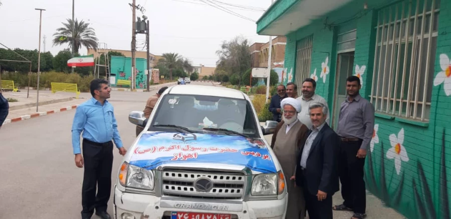 ارسال اولین محموله اهدایی کارکنان واساتید پردیس رسول اکرم (ص) اهواز به سیل زدگان شهر حمیدیه