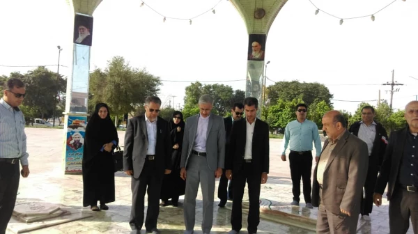 بازدید آقای دکتر کچوییان ، نظارت ، ارزیابی و تضمین وکیفیت  از ستاد امداد رسانی به سیل زدگان واحد های تابعه مدیریت امور پردیس های استان خوزستان