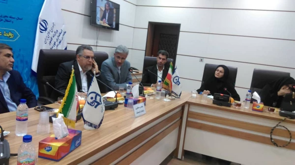 بازدید آقای دکتر کچوییان ، نظارت ، ارزیابی و تضمین وکیفیت  از ستاد امداد رسانی به سیل زدگان واحد های تابعه مدیریت امور پردیس های استان خوزستان