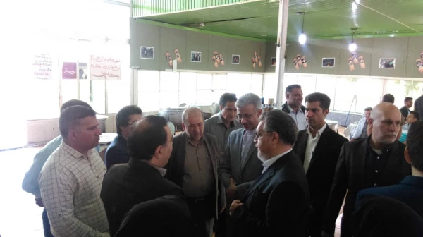 بازدید آقای دکتر کچوییان ، نظارت ، ارزیابی و تضمین وکیفیت  از ستاد امداد رسانی به سیل زدگان واحد های تابعه مدیریت امور پردیس های استان خوزستان