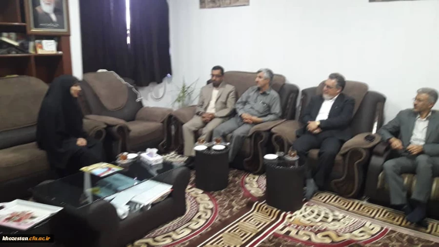 نشست جلسه آقای دکتر کچوییان (معاون نظارت ، ارزیابی و تضمین کیفیت ) با فرماندار شهرستان کارون و بازدید از مناطق سیل زده این شهرستان