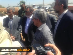 نشست جلسه آقای دکتر کچوییان (معاون نظارت ، ارزیابی و تضمین کیفیت ) با فرماندار شهرستان کارون و بازدید از مناطق سیل زده این شهرستان