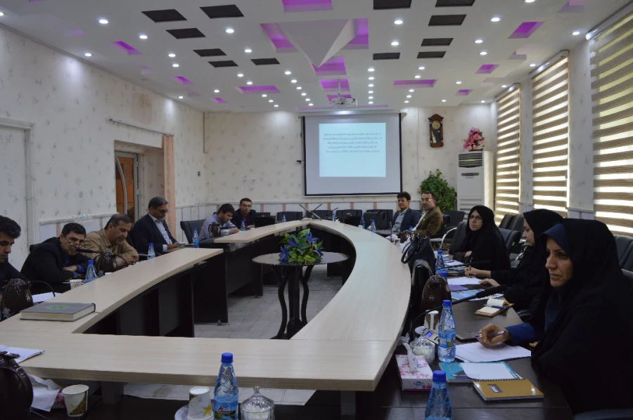 برگزاری اولین شورای پژوهشی استانی 98 با هدف آسیب شناسی و سیاستگزاری فعالیتهای پژوهشی