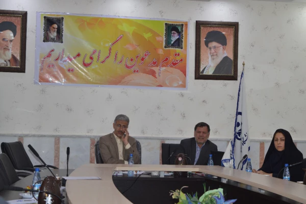 نشست هم اندیشی در زمینه بررسی وتحلیل وضعیت آموزشی استان