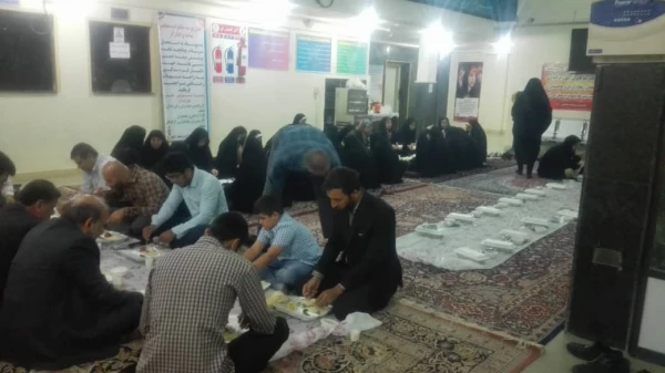 دیدار دکتر جرفی سرپرست مدیریت امور پردیس های استان خوزستان و هیأت همراه با خانواده شهید مدافع حرم (سید داود نریمیسا ) در سالروز تولد شهید